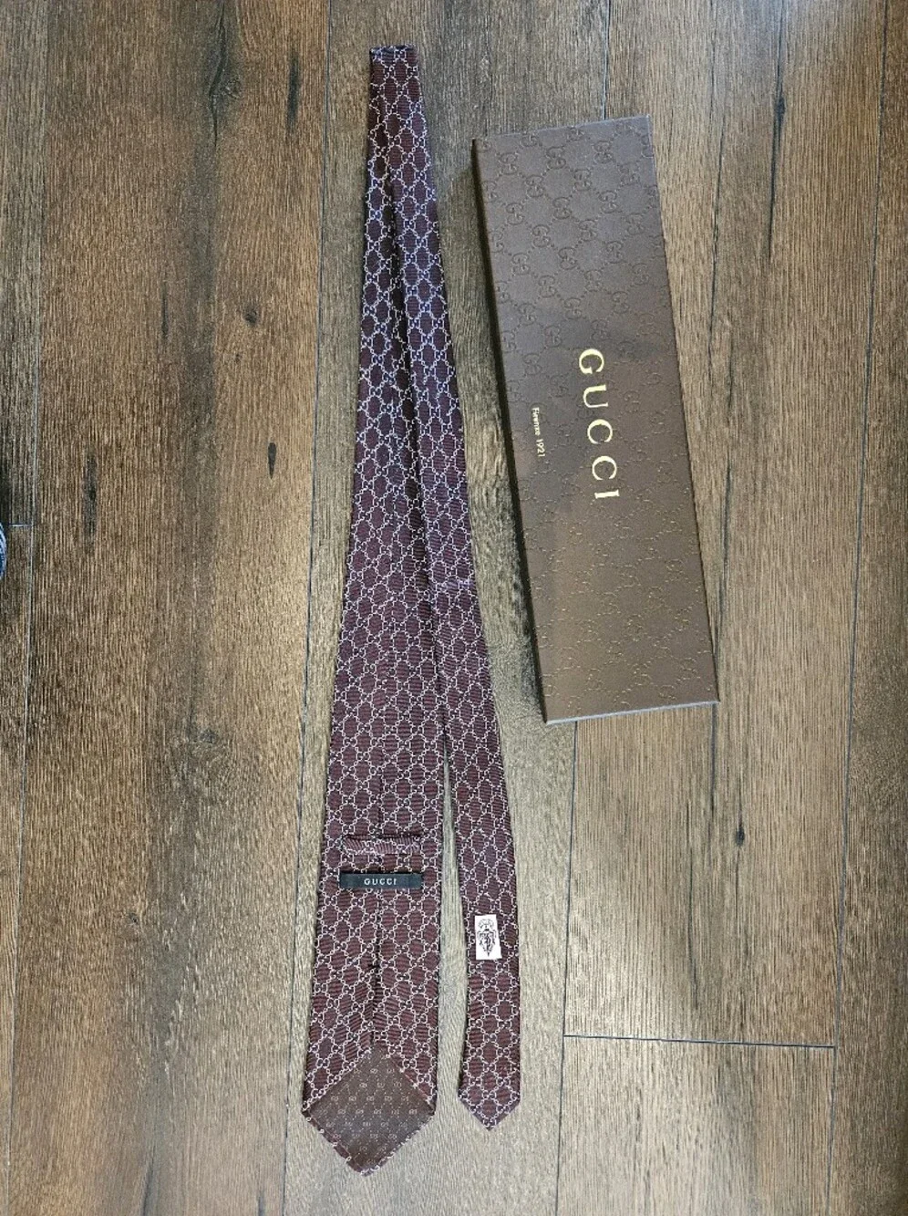 Gucci Brown GG Monogram Silk Tie Italy 100% Silk w/ Gucci Gift Box